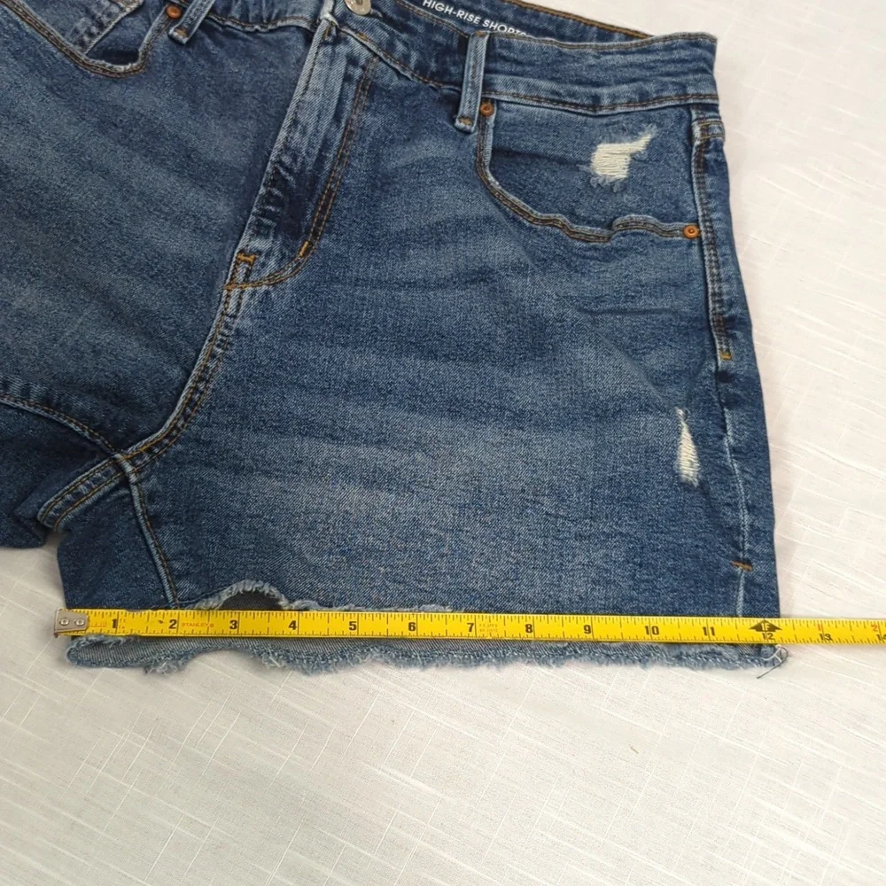 Denizen Levi's high-rise shorts, jean denim cut offs, women's size 10 / 30 - Picture 8 of 15